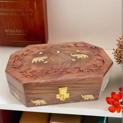 wooden jewellery box with elephant design